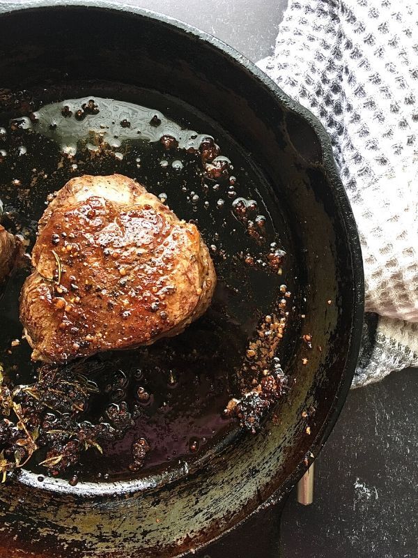 How to Cook Steak in a Cast Iron Skillet - The Flat Top King