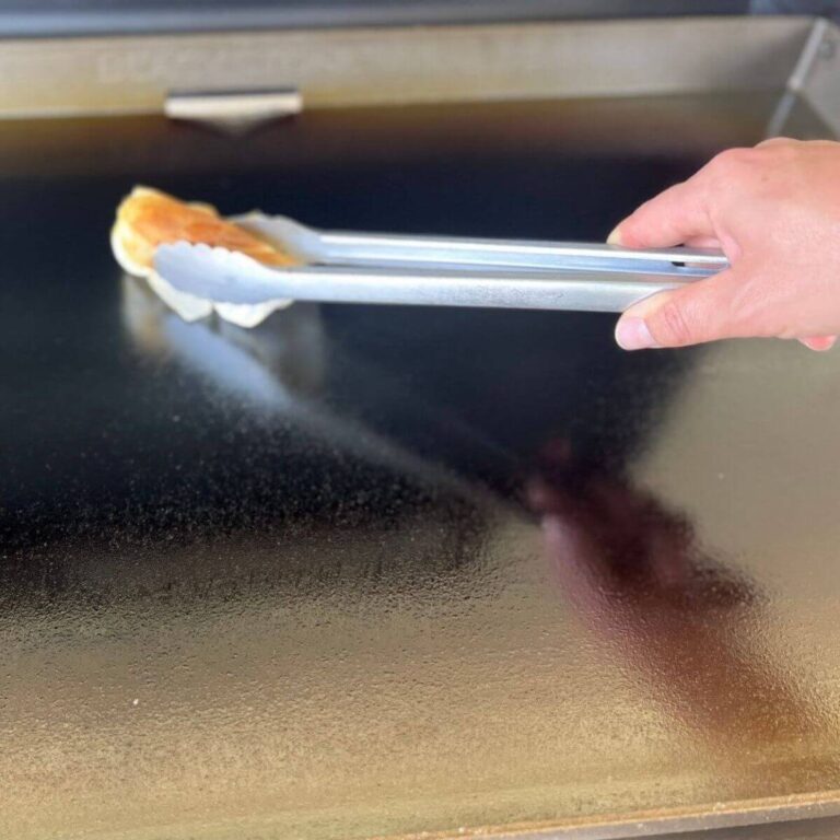 seasoning a Blackstone griddle