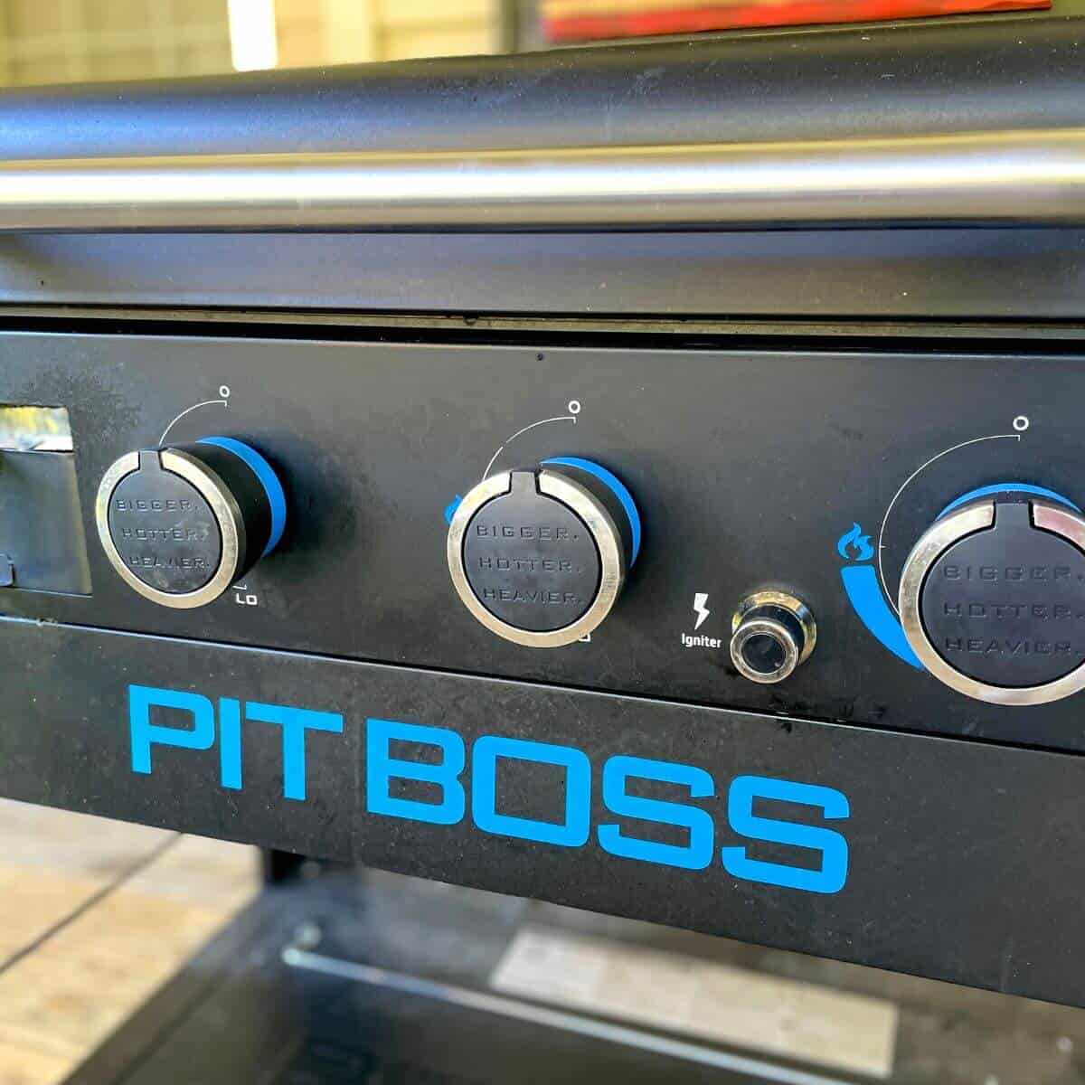Pit Boss Standard 4 Burner Gas Griddle Review - Smoked BBQ Source
