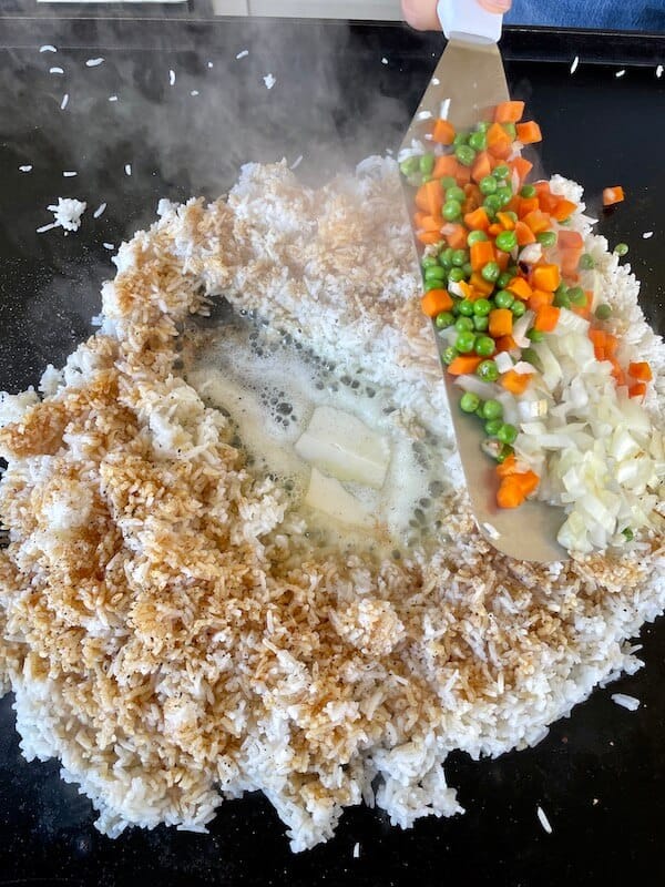 making blackstone fried rice
