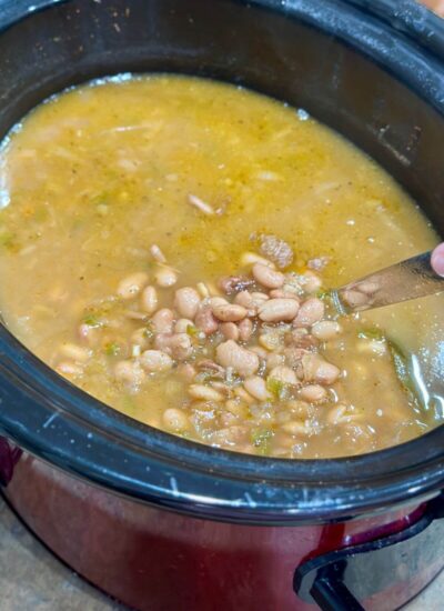 homemade pinto beans in a slow cooker