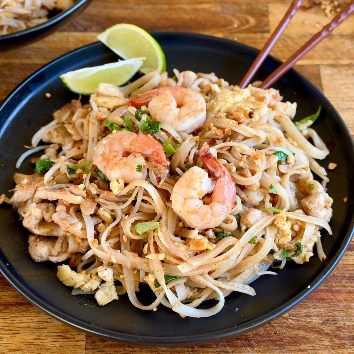 Pad Thai with shrimp and chicken